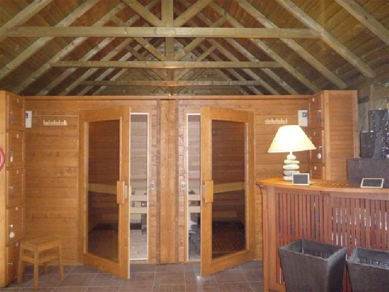 SAUNA  SEC  ET  HUMIDE_1