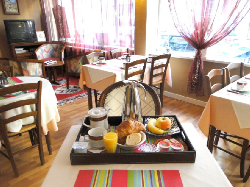 Petit d&eacute;jeuner l&eacute;ger et vari&eacute;s