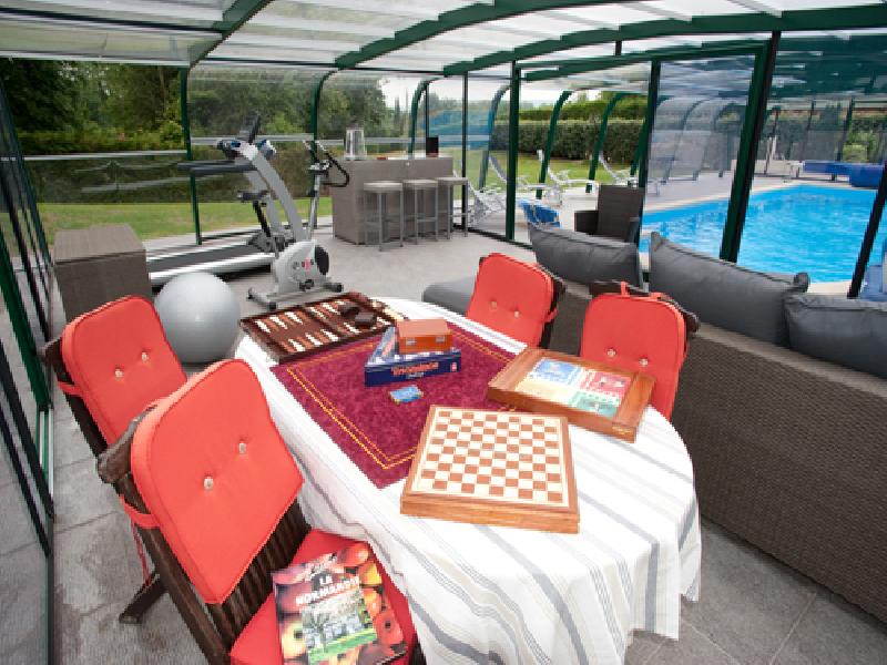 TABLE DE JEUX