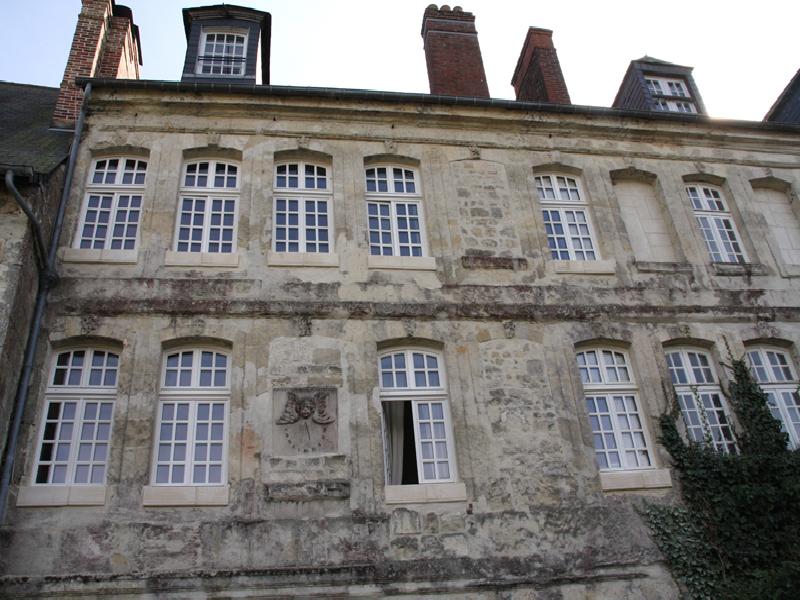 Fa&ccedil;ade La Maison du College Royal