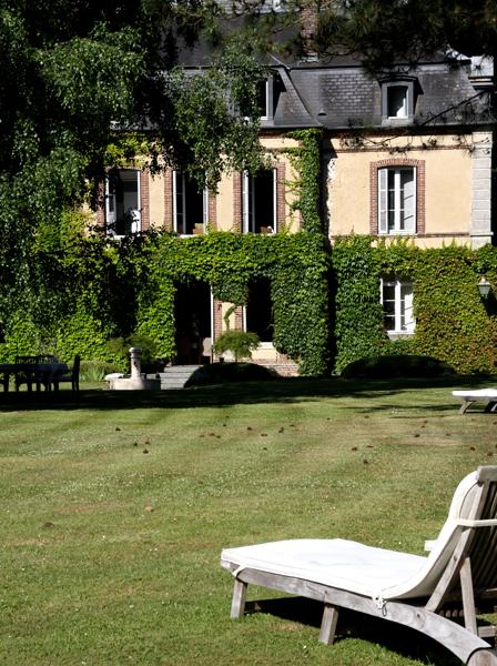 CHATEAU DES PARCS FONTAINES