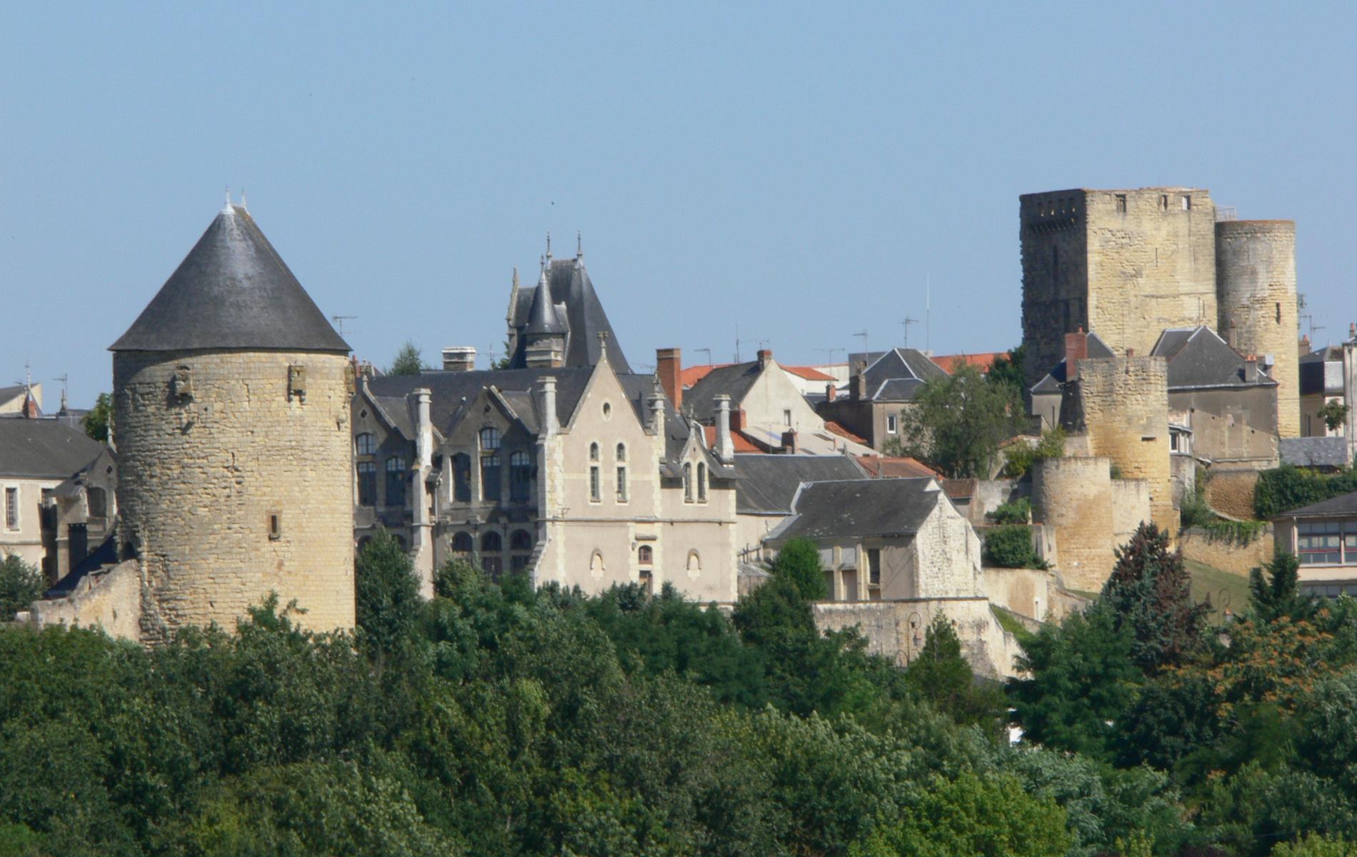 Restaurant Thouars traditional restaurant in Thouars.
