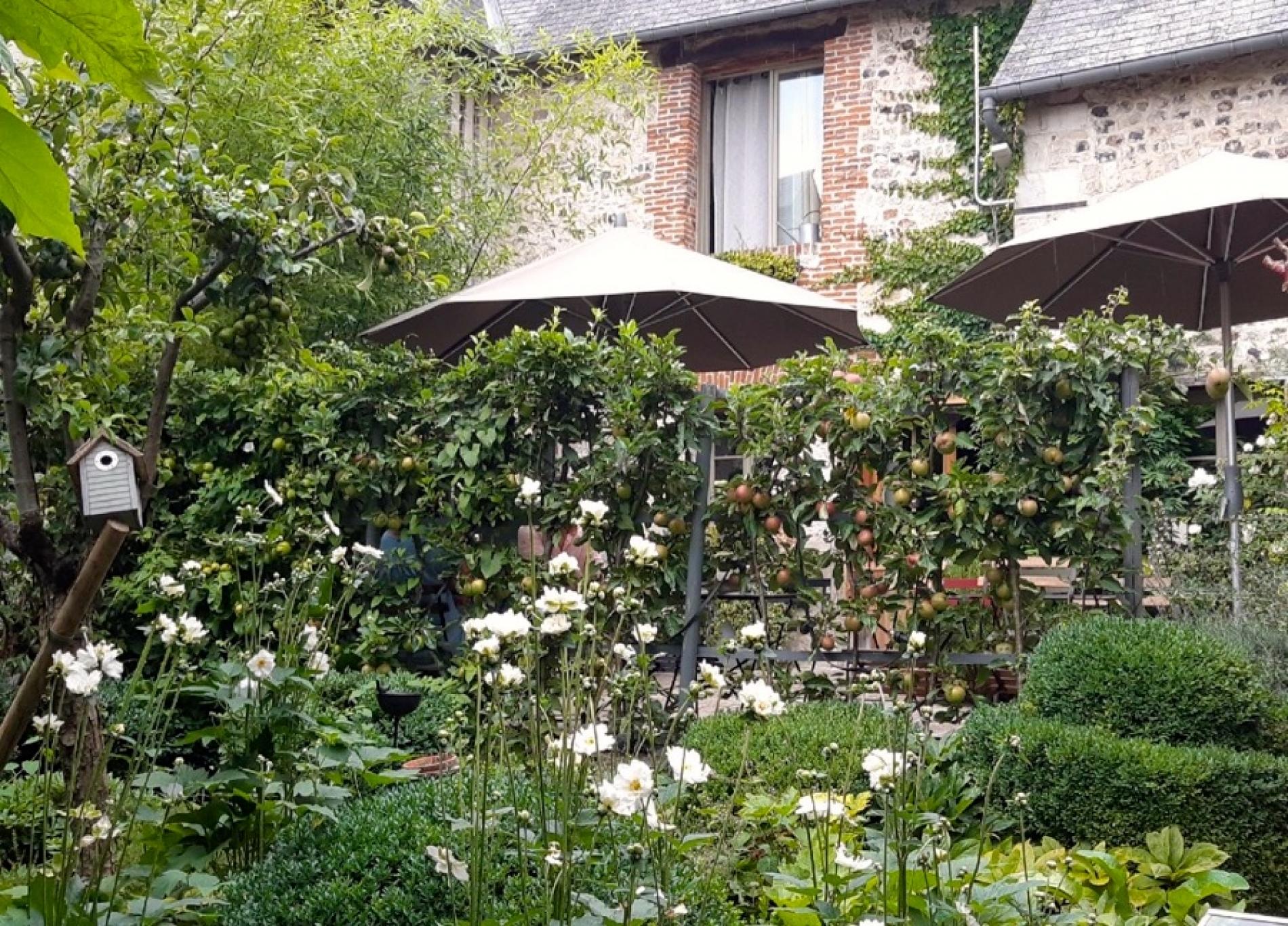 ∞ Chambre d'Hotes HONFLEUR La cour sainte catherine Maison d'hôtes de