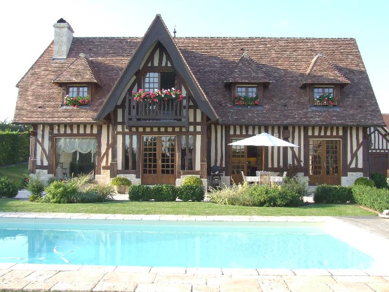 Maison de Caract�re Normand - 15 mn de la mer et de Pont l'ev�que