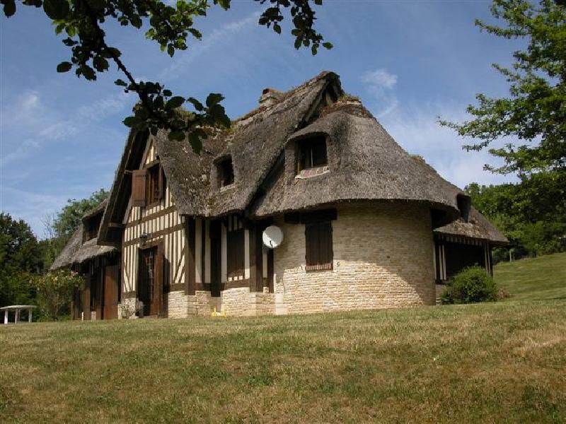Chaumi�re en colombages aves des volumes - Tout Proche de Deauville