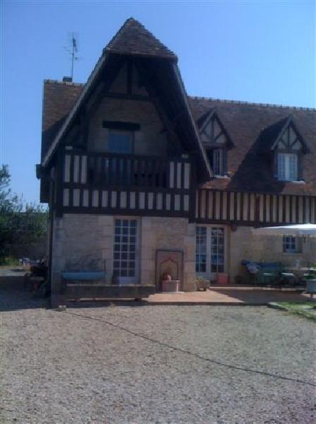 Maison normande en pierre et colombage - A 5 mn � pied de la mer