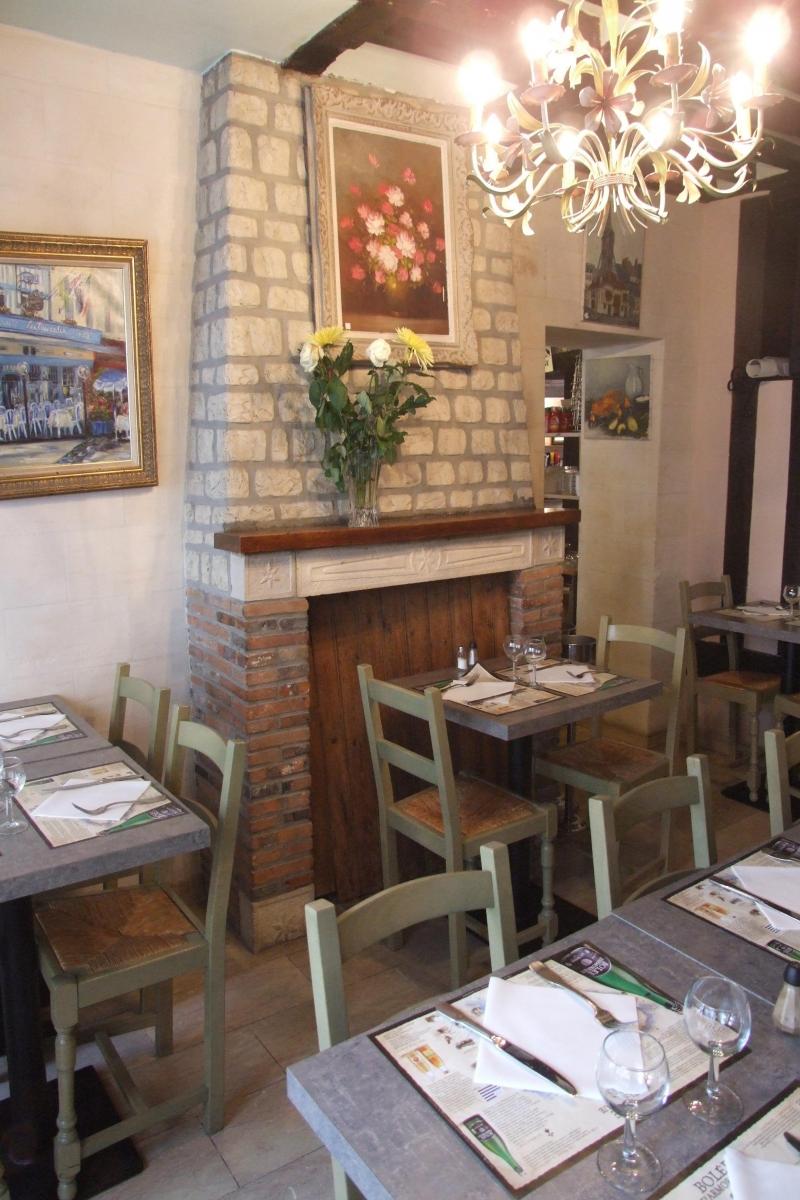 Restaurant au centre du vieux Honfleur
