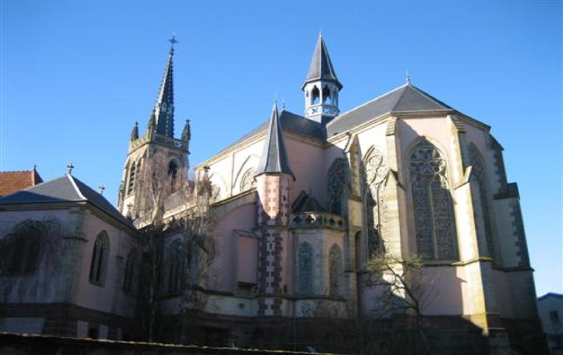 La basilique et le musée Saint Pierre Fourier de Mattaincourt