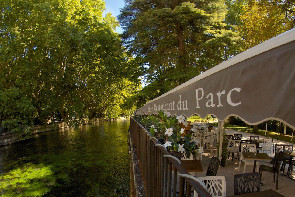 Hotel Restaurant Du Parc In Fontaine De Vaucluse