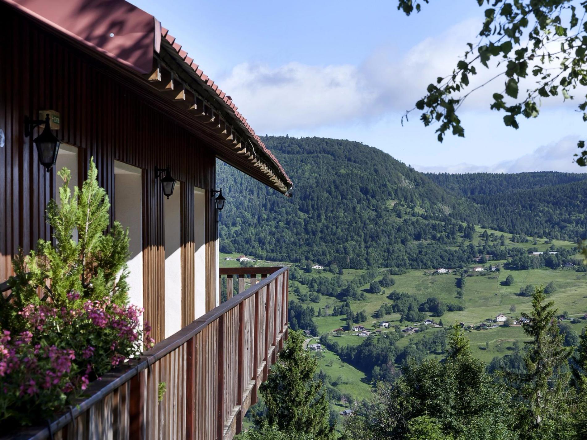 Logis Hotel vue panoramique sur la vallée ou la Moselle
