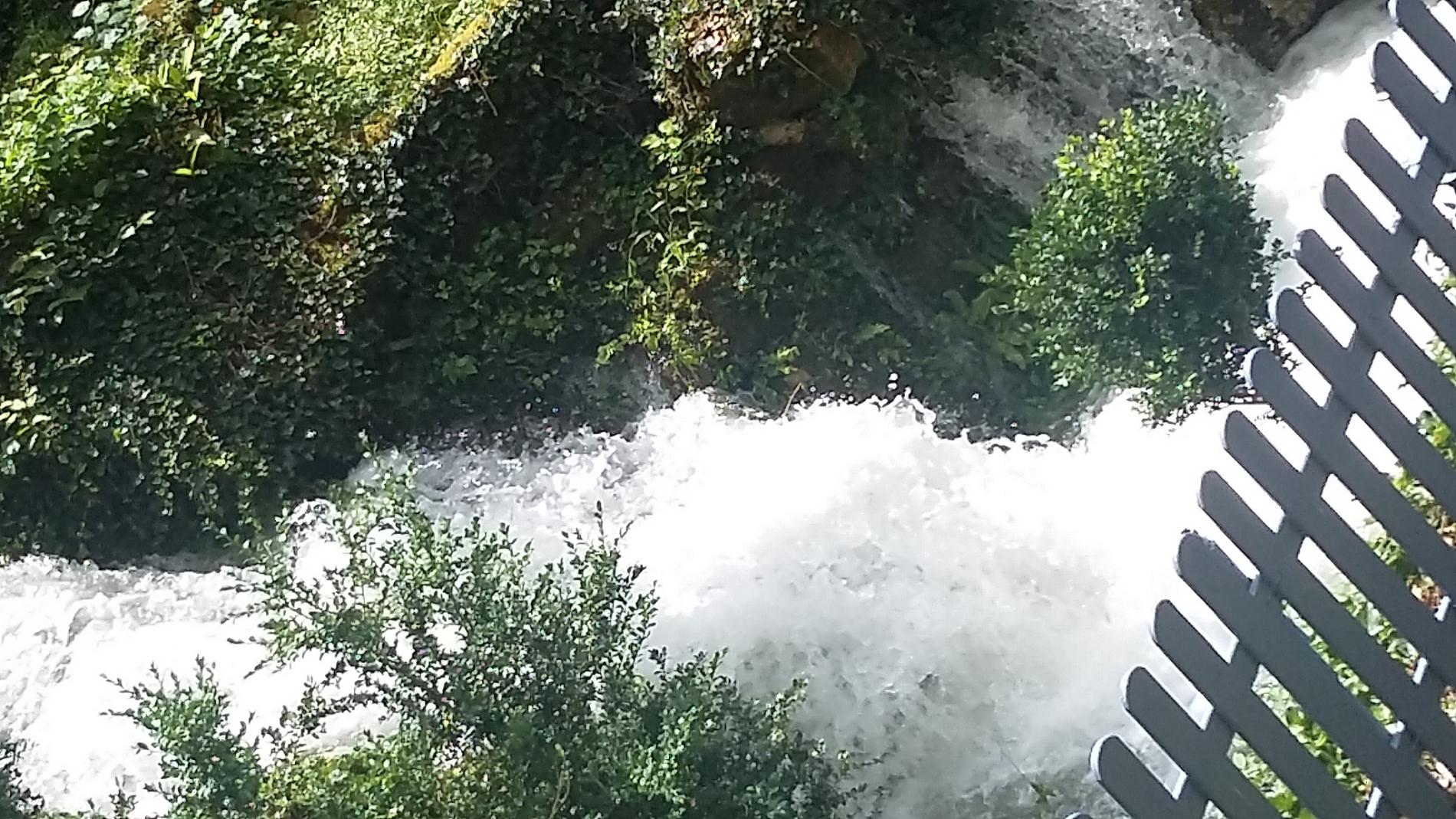 le village de saint chely du tarn