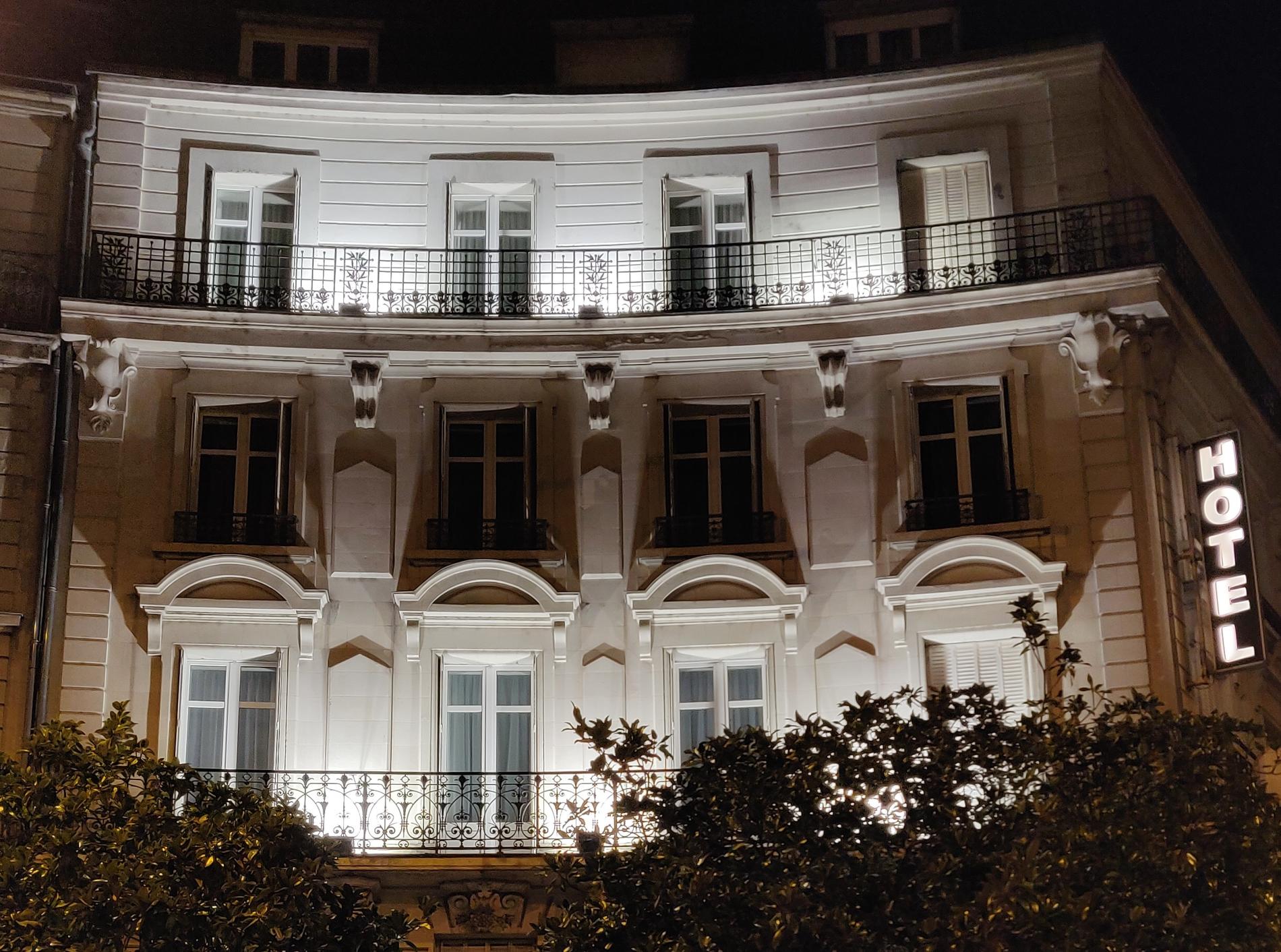 Hôtel l'Univers d'Angers**