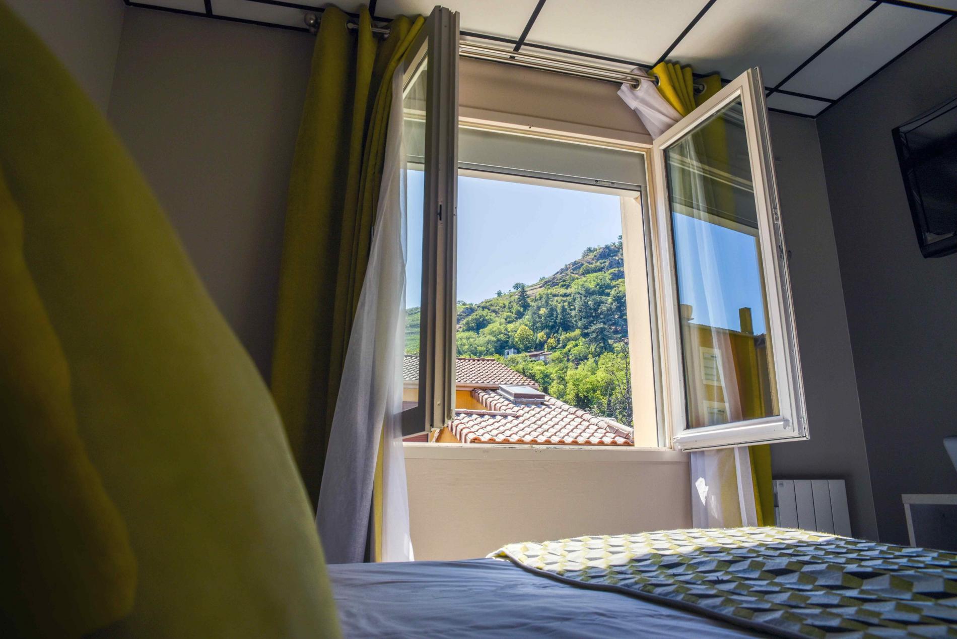 Logis Hotel Restaurant Azalées