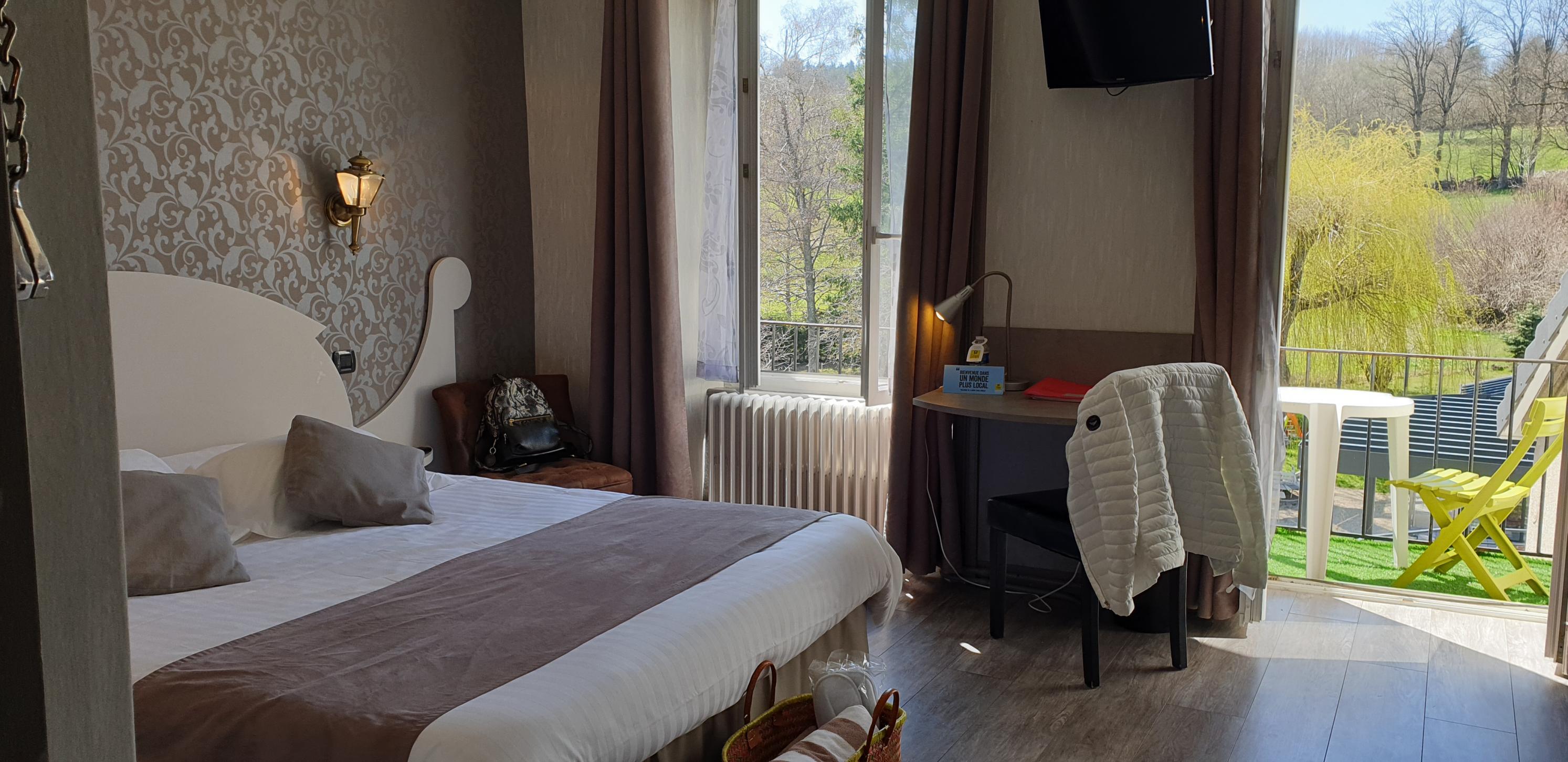 Spa Hotel In Auvergne In Tence Hotel De La Poste