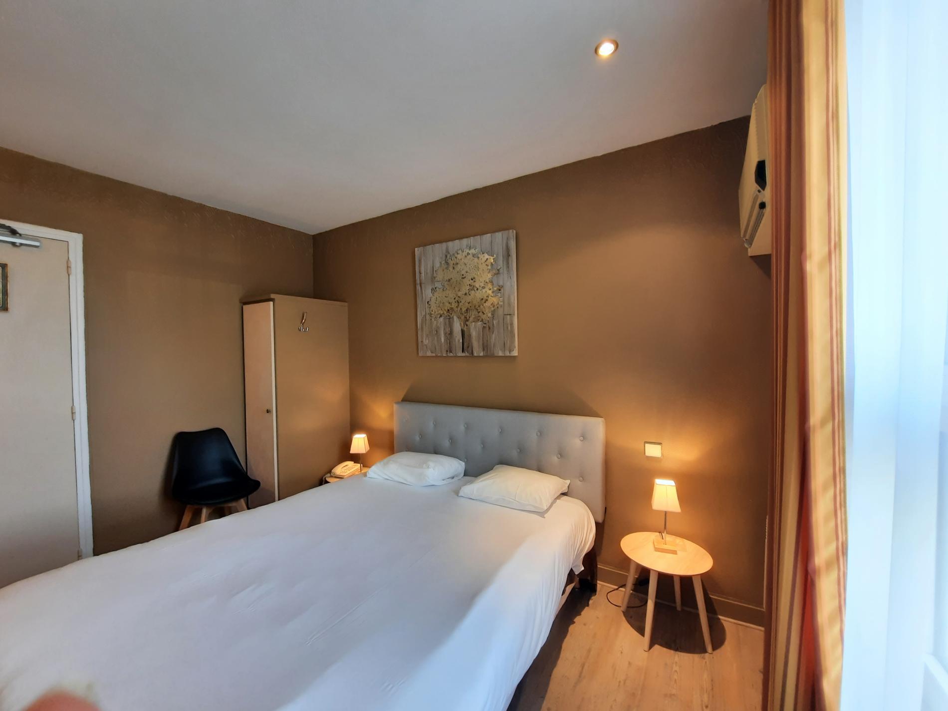 Chambre de l'hôtel *** à Blois