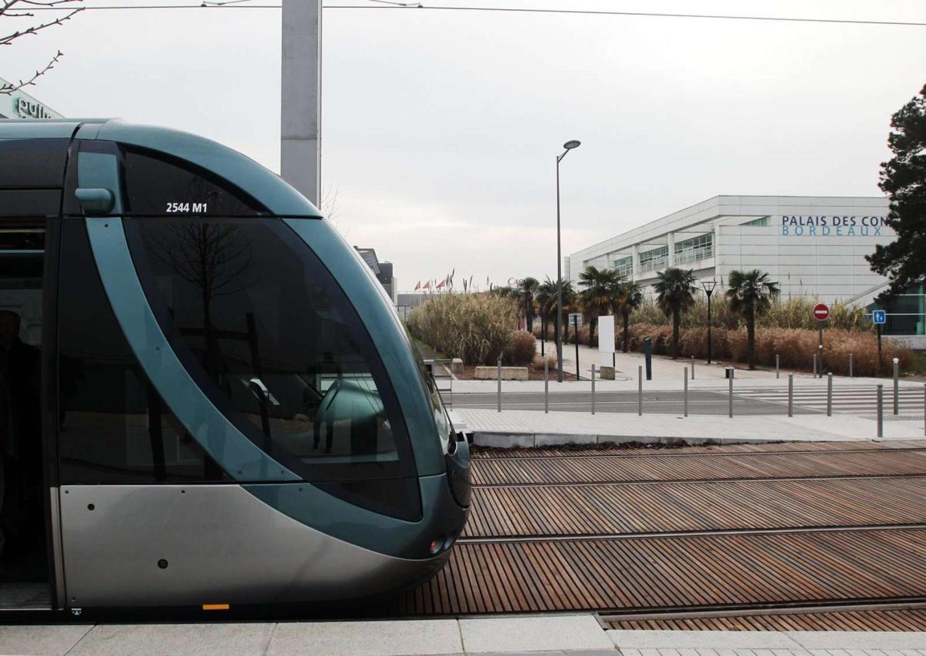 Tram C a proximité, 200m