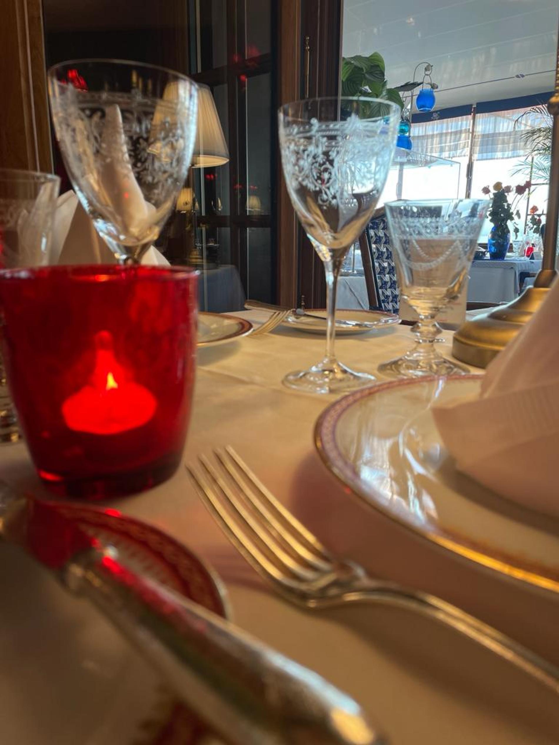 Hôtel restaurant gastronomique les Cygnes au bord du Lac Léman en Haute Savoie